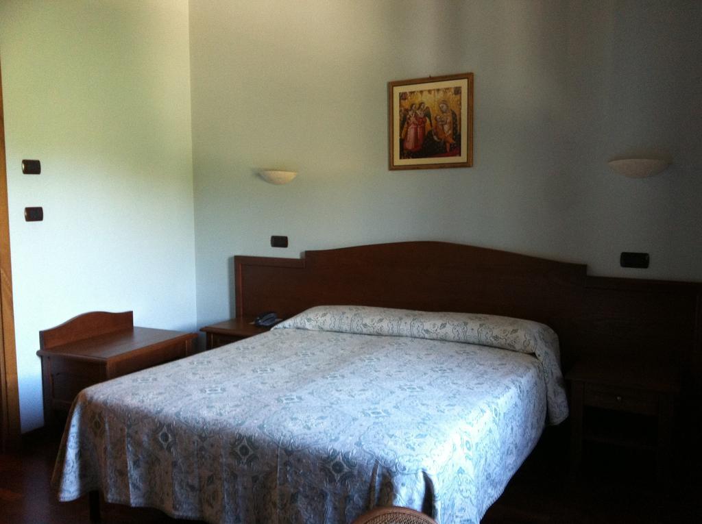 Agriturismo La Cantina Ascoli Piceno Pokoj fotografie